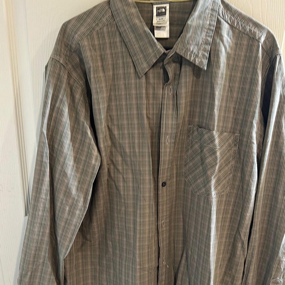 The North Face Plaid Button-Up Shirt